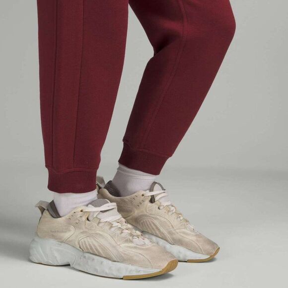 🌟 LULULEMON SCUBA HIGH RISE JOGGER NWOT🌟 - Picture 5 of 6